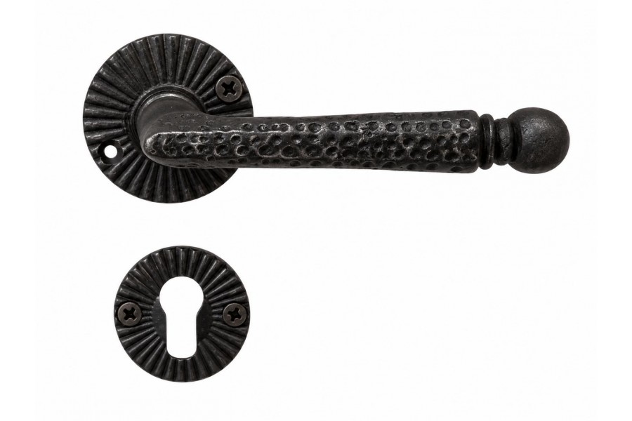 A-97 ODA & YALE ROZETLİ KAPI KOLU A-97 ODA & YALE ROZETLİ KAPI KOLU